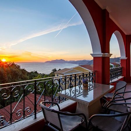 Dielino Amazing Sunset View Pentati Luaran gambar